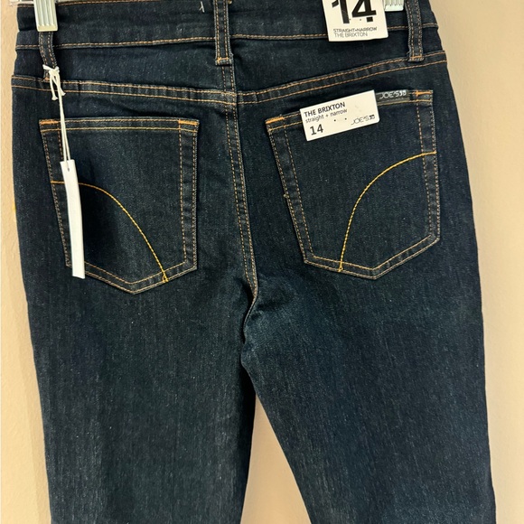 BNWT- Joe’s Jeans Braxton Straight Jeans - Picture 4 of 7